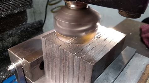 A Comprehensive Guide to CNC Milling Machine Tables: 